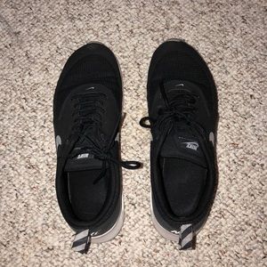 Women’s Nike Air Max Thea